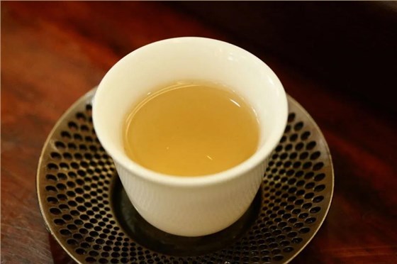 中吉青普洱茶